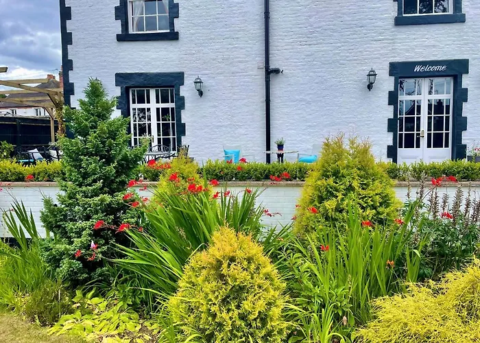 Eagle House - Award Winning B&B And Apartment